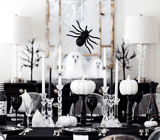 8 Uncommon Halloween Party Themes - STATIONERS