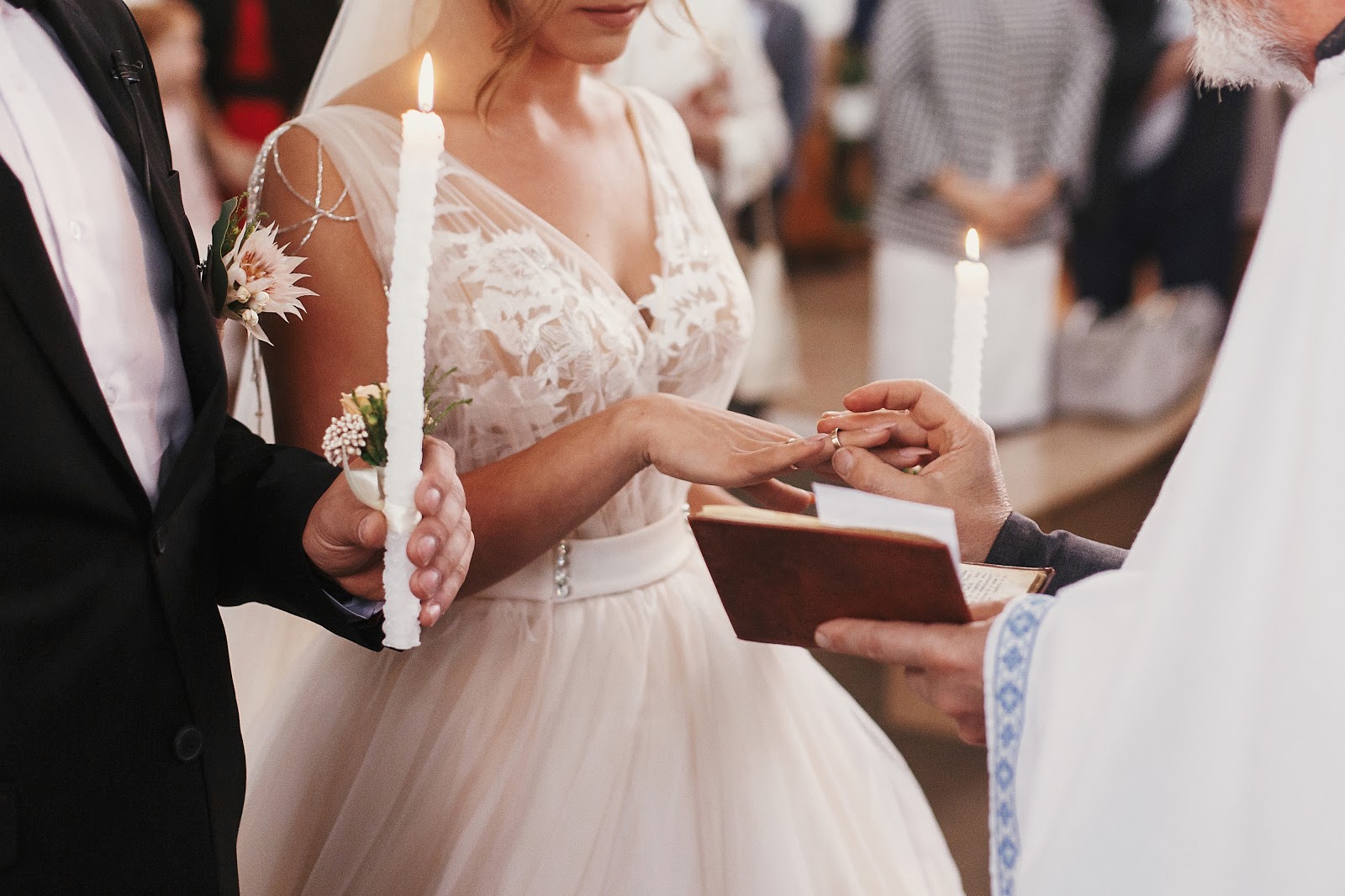 Premium Photo | Ceremony of exchanging wedding rings closeup