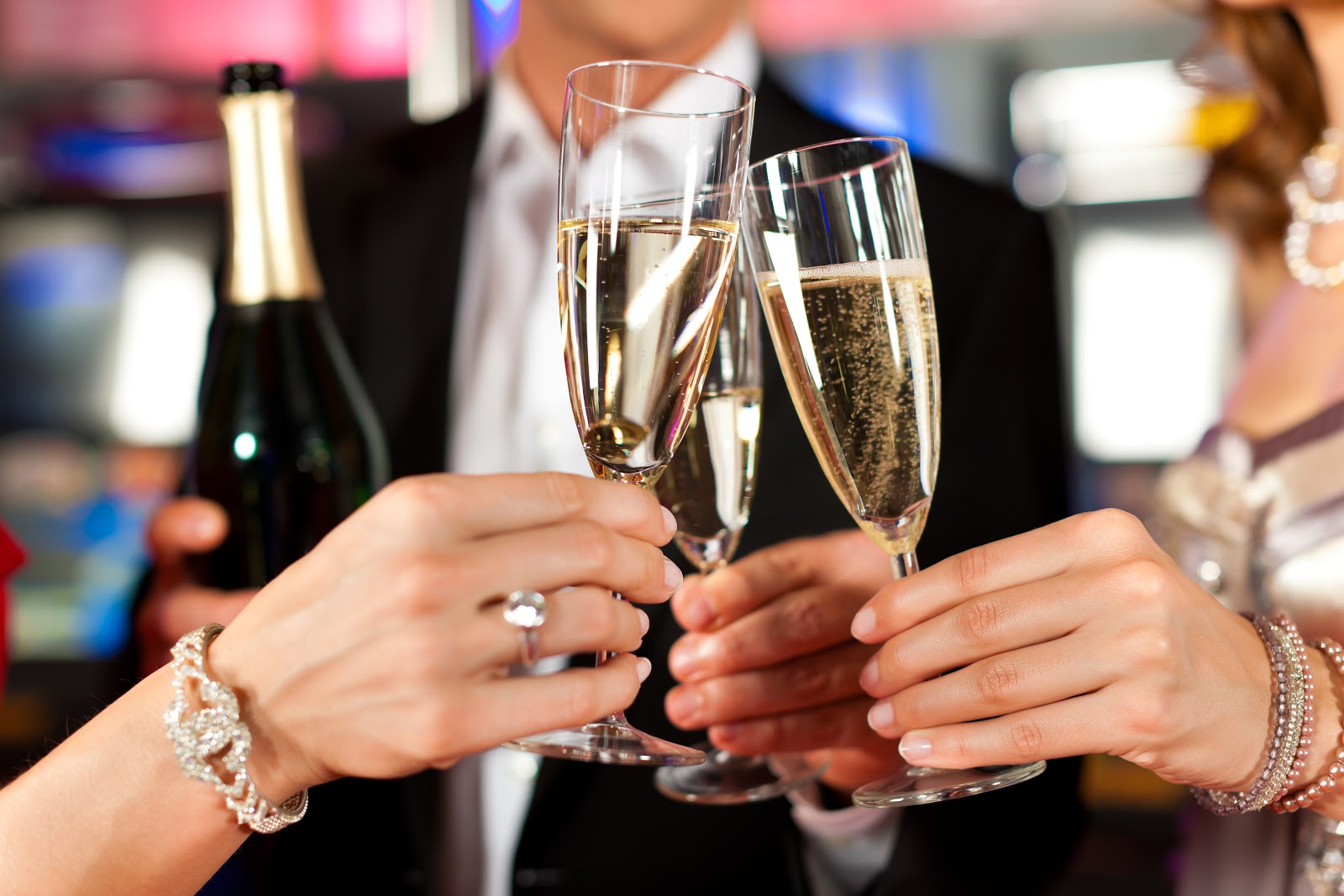 People toasting champagne