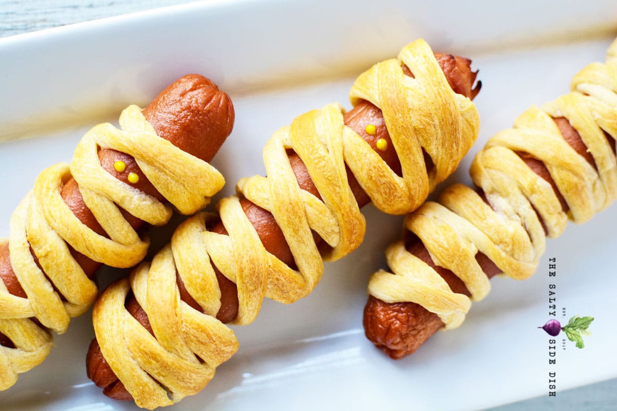 Halloween party food: mummy hotdogs