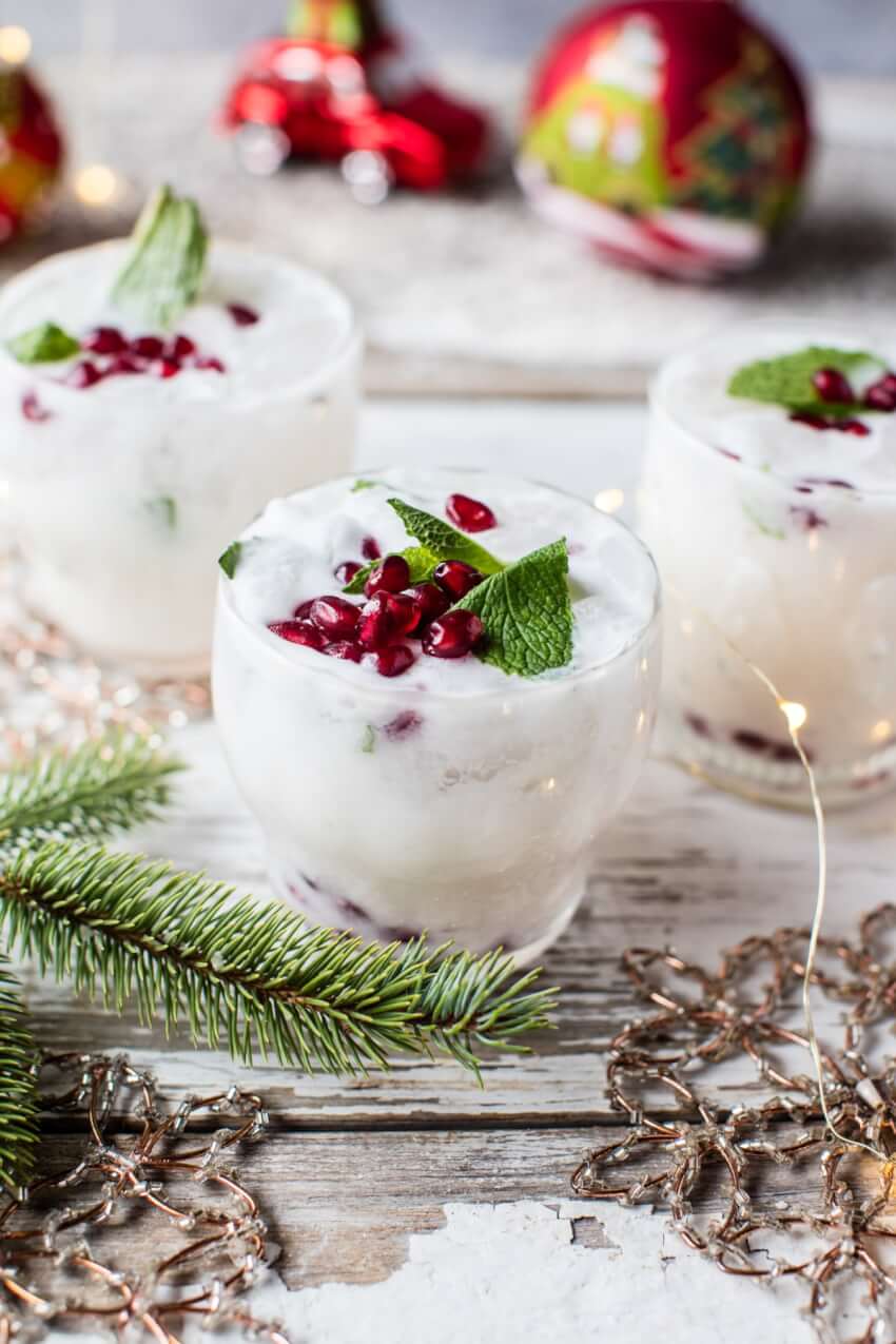 holiday cocktail recipe easy 
