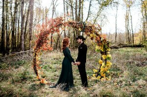 fall wedding ceremony backdrop seasonal