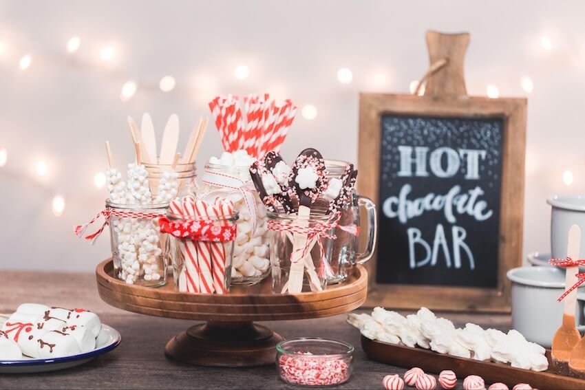 Winter wonderland baby shower: hot chocolate bar