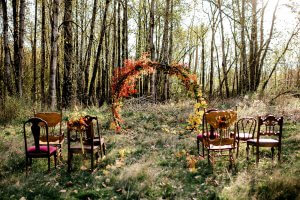 seasonal fall wedding ceremony backdrop